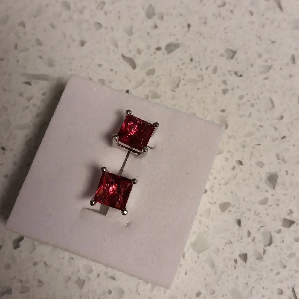 NWT! Custom Made Stamped 925 Priness Cut Ruby Stud Earrings. - Picture 5 of 5